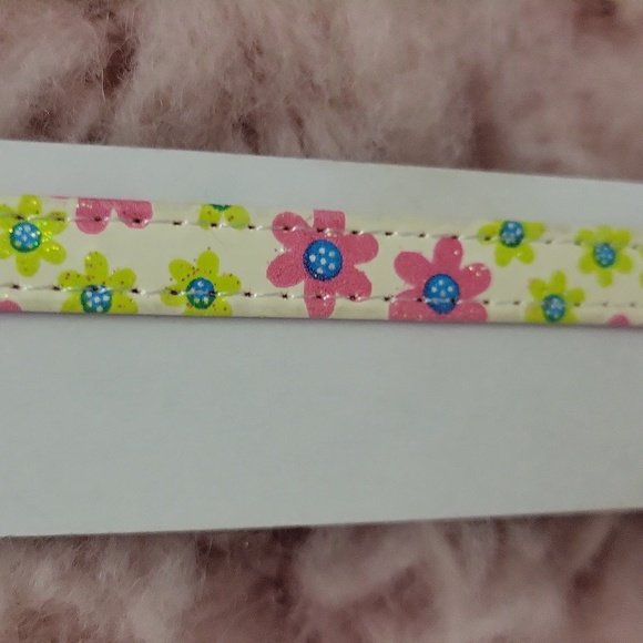New Listing!! TOO FASHIONABLE SAFETY CAT COLLAR-S - Picture 4 of 7